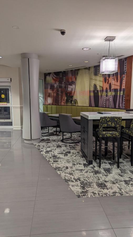 Hotel Indigo Jacksonville-Deerwood Park By Ihg Exterior foto